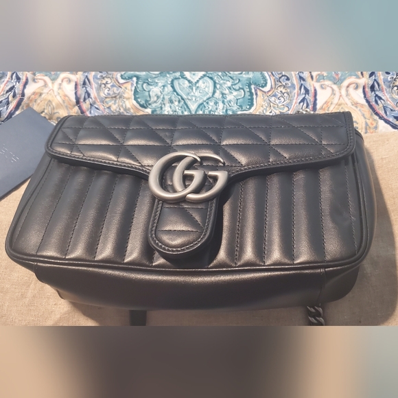 Authentic GUCCI Silver GG Black Aria Matelasse/Marmont Small Shoulder Bag - Picture 10 of 16